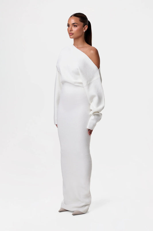Vania Boutique Sweater Dress with Dropped Shoulders Elevated Occasion Wear