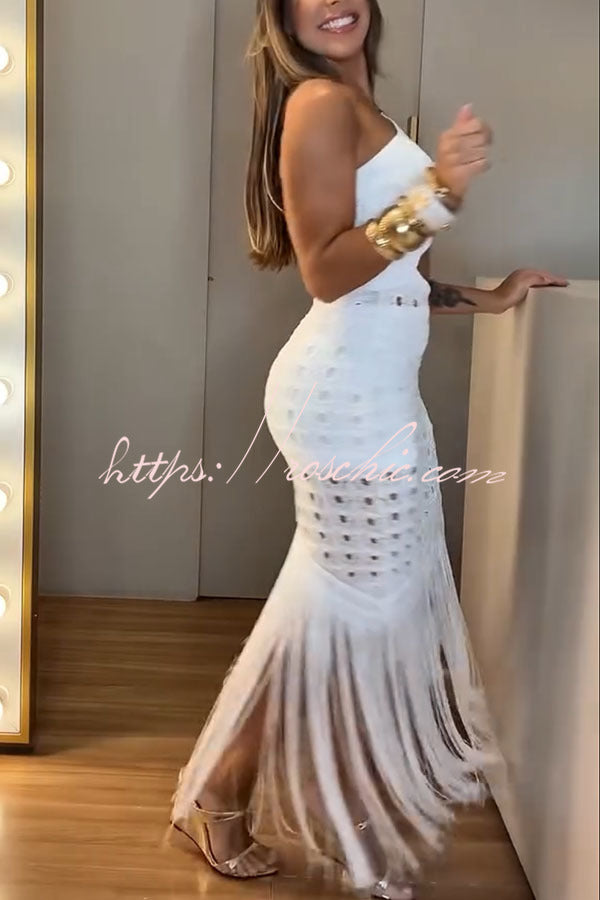 Refresh Style Knit Hollow Out One Shoulder Cutout Waist Tassel Hem Maxi Dress