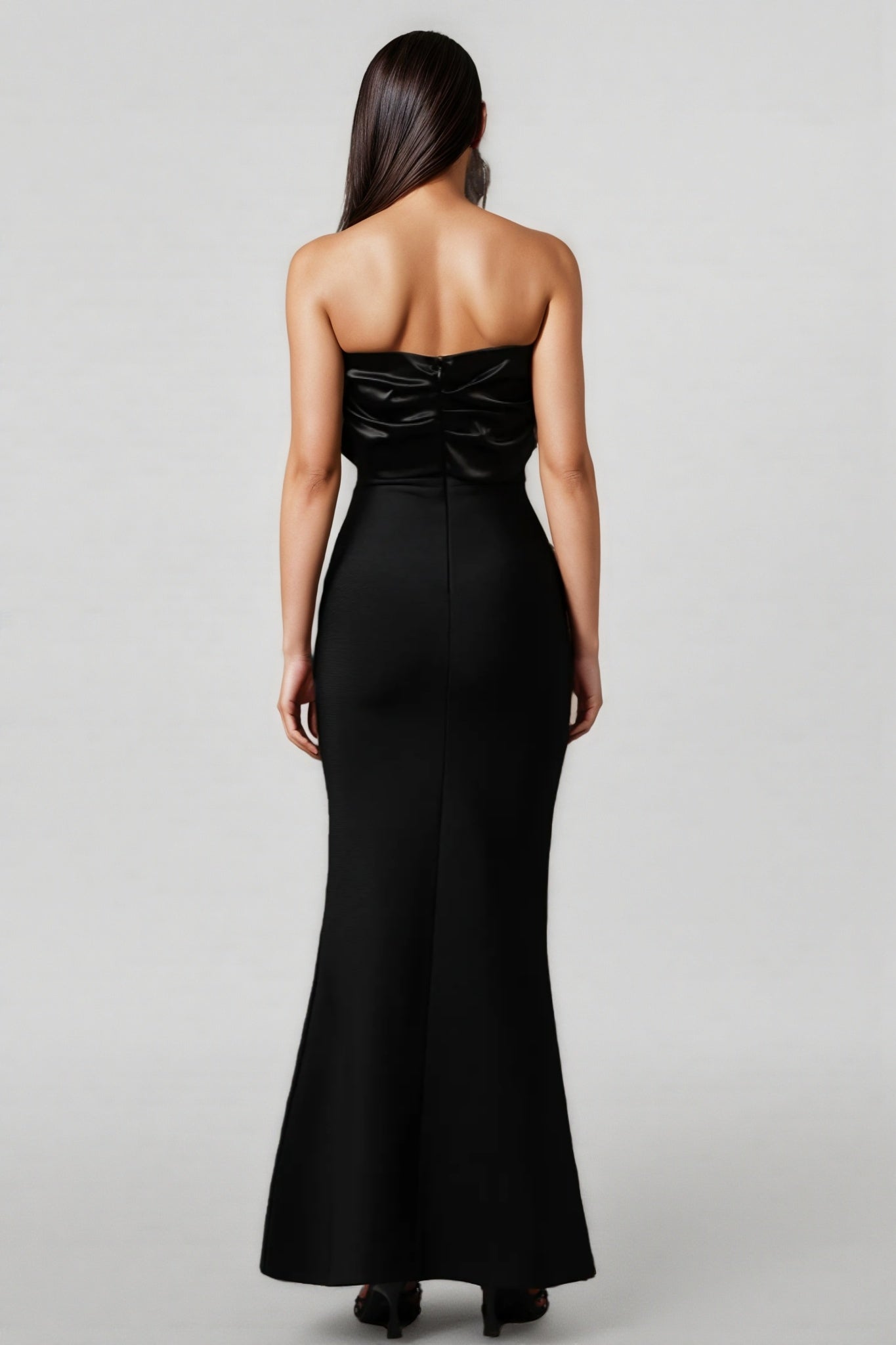 Wanda Sleeveless Diamond Bandage Maxi Dress