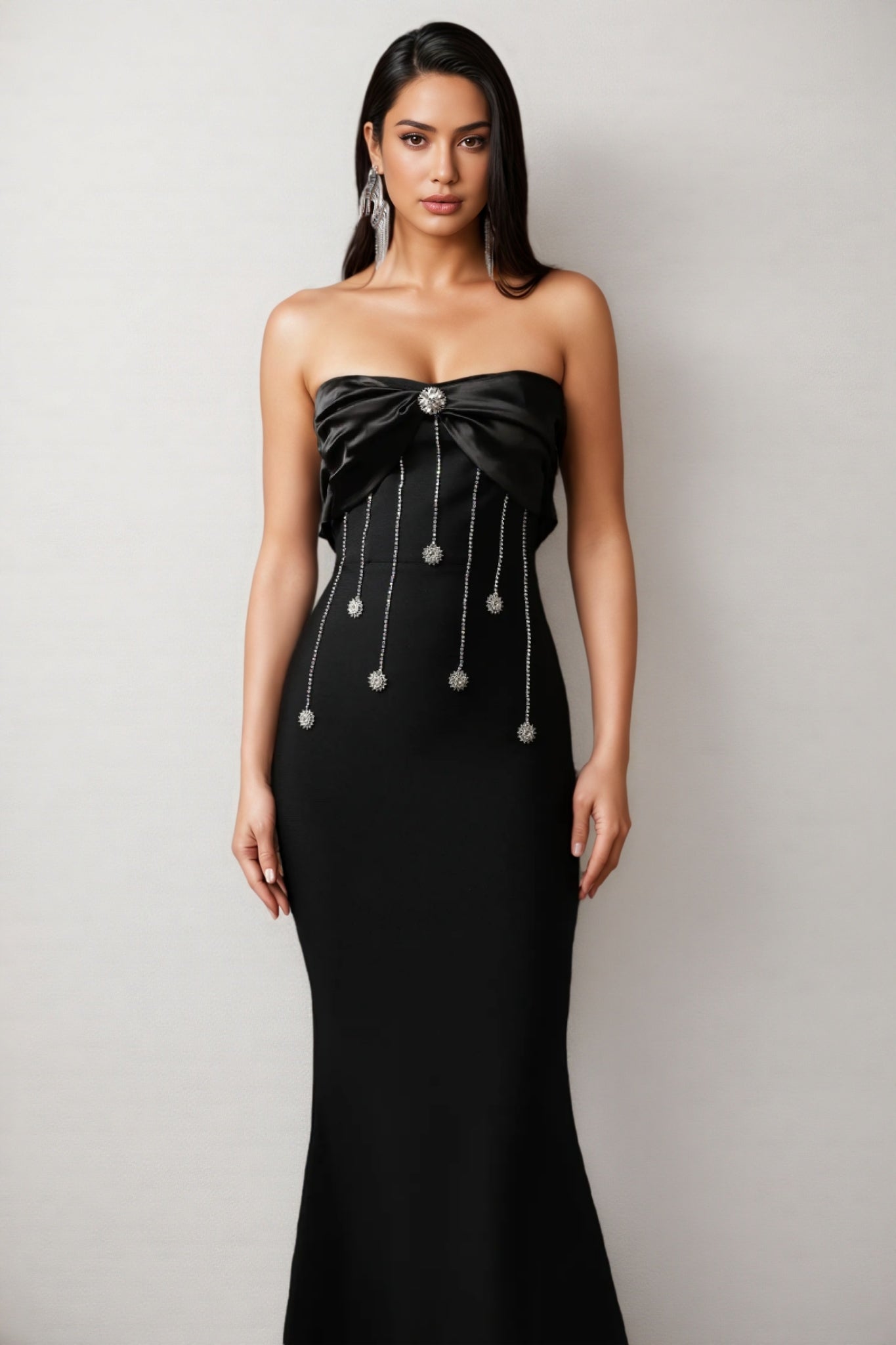 Wanda Sleeveless Diamond Bandage Maxi Dress
