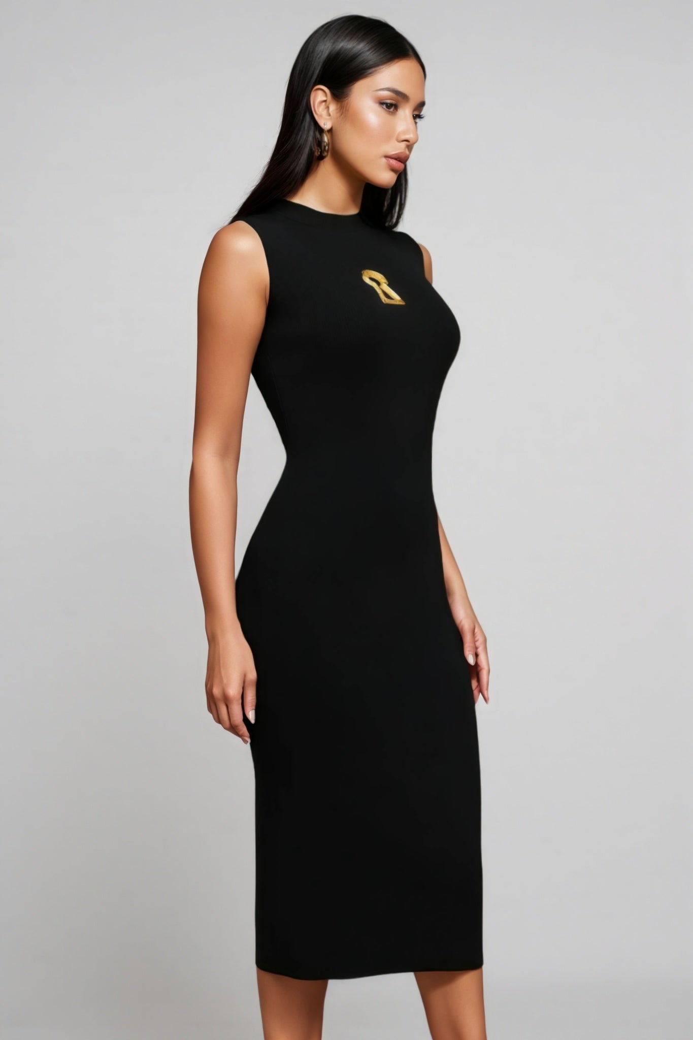 Shaha Sleeveless Metal Hollow Out Maxi Dress
