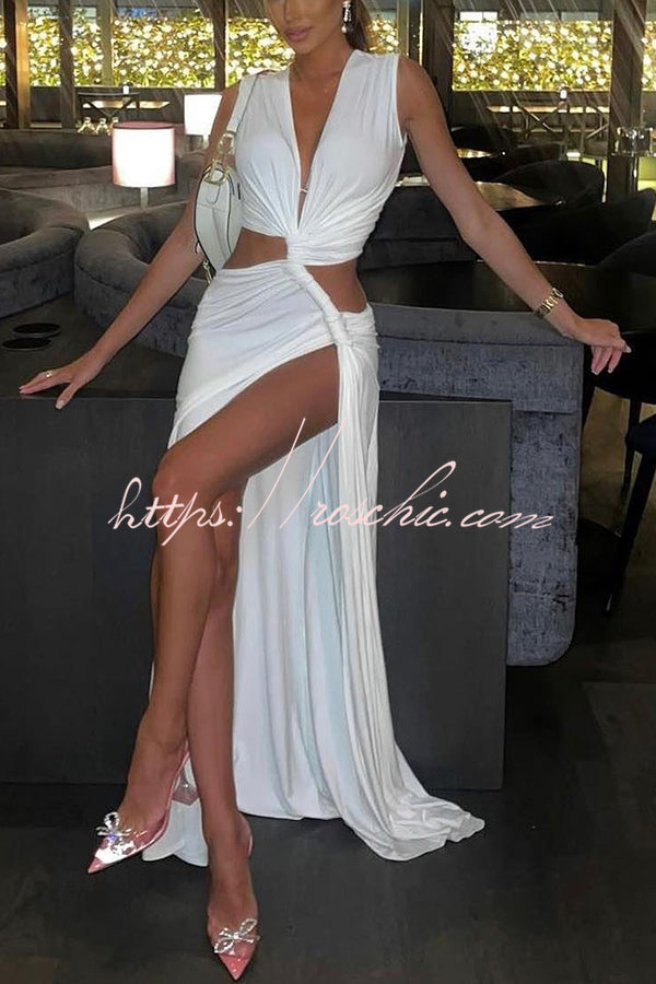 She??£¤s A Winner Jersey Triple Loop Cutout Stretch Maxi Dress
