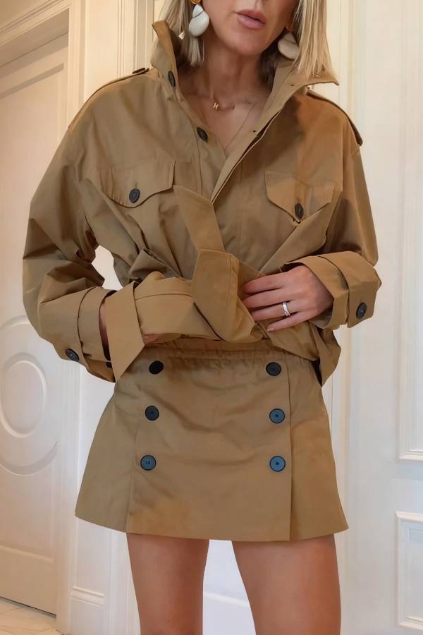 Chic Comfort Epaulettes Contrast Buttons Pocket Belt Cropped Trench Coat