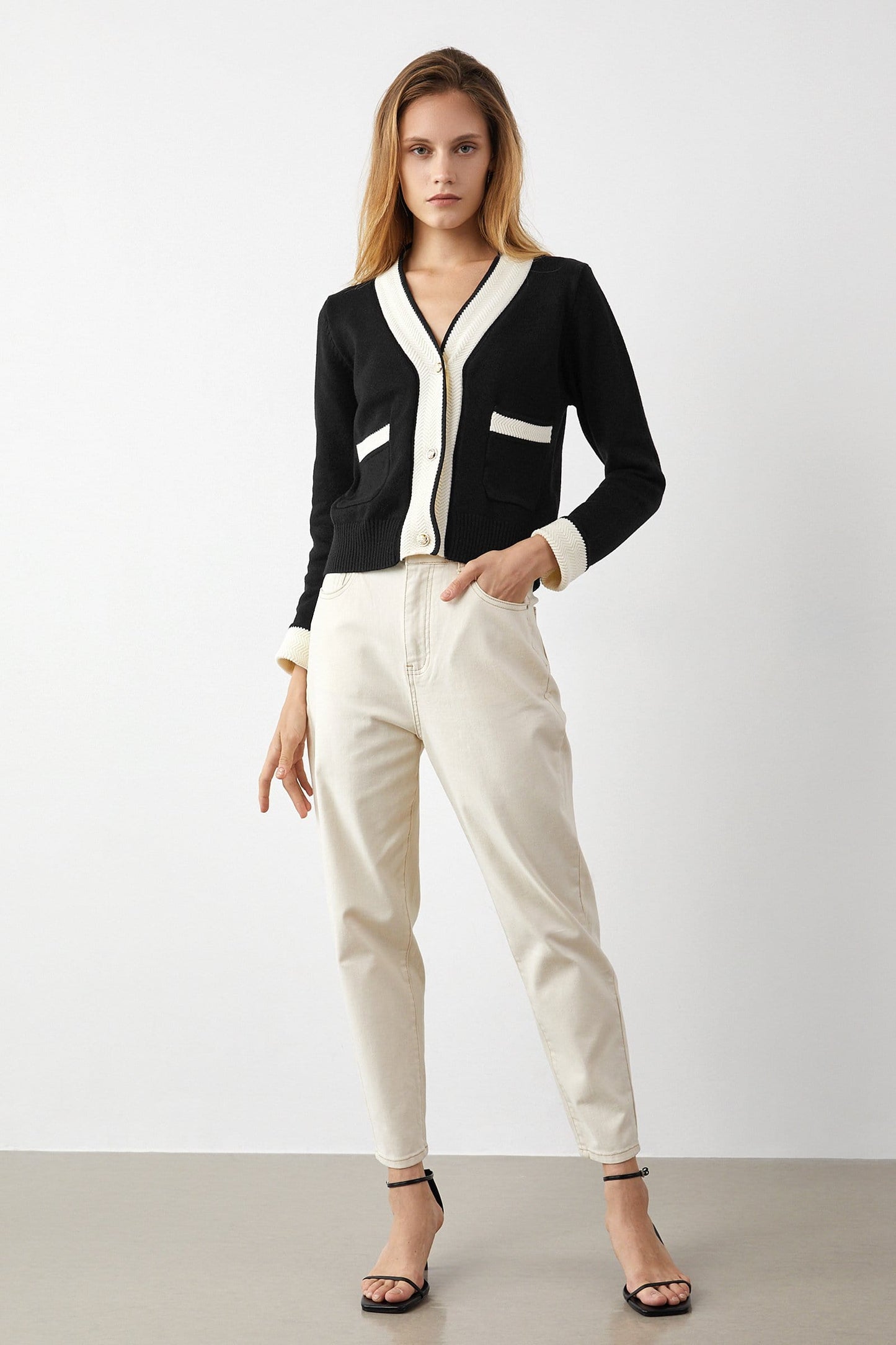Adelyn Black Pocketed Cardigan