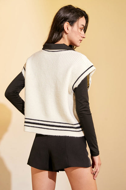 Beige Contrast Trim Cropped Sweater Vest