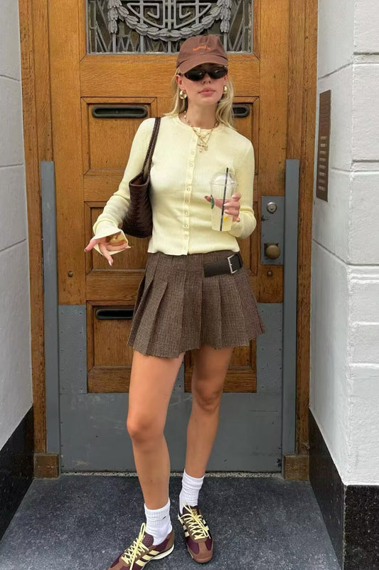 Buckle Detail Pleated Mini Skirt