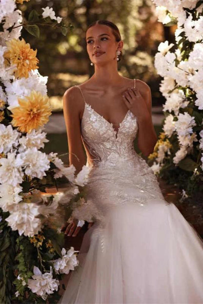 Lace Spaghetti Strap Mermaid Wedding Dress