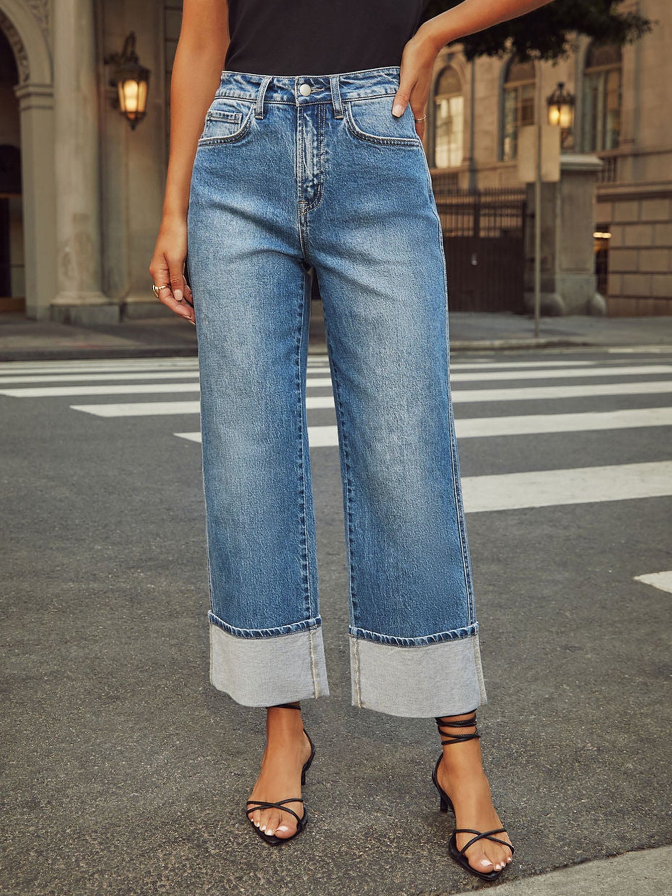 Stretch Straight Curled Jeans