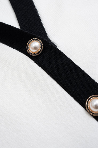 Knit V Neck Contrast Button Sleeveless Pocket Dress