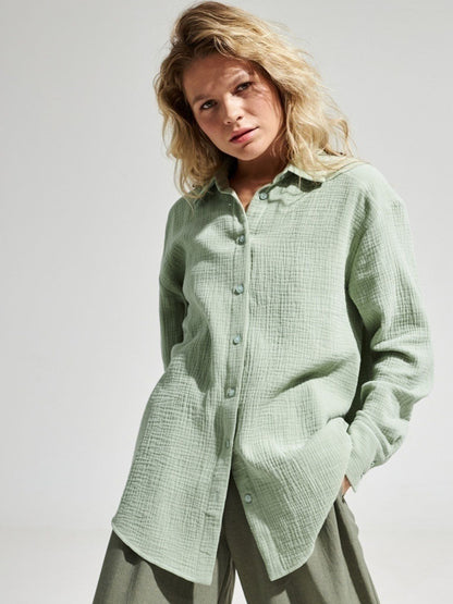 Minimal Days Overshirt