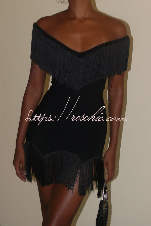 Solid Color V-neck Off-shoulder Slim-fit Tassel Mini Dress