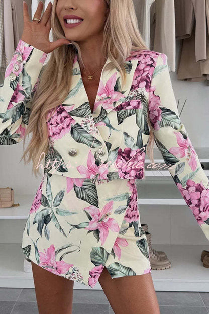 Picture Perfect Botanical Floral Print Long Sleeve Lapel Crop Blazer