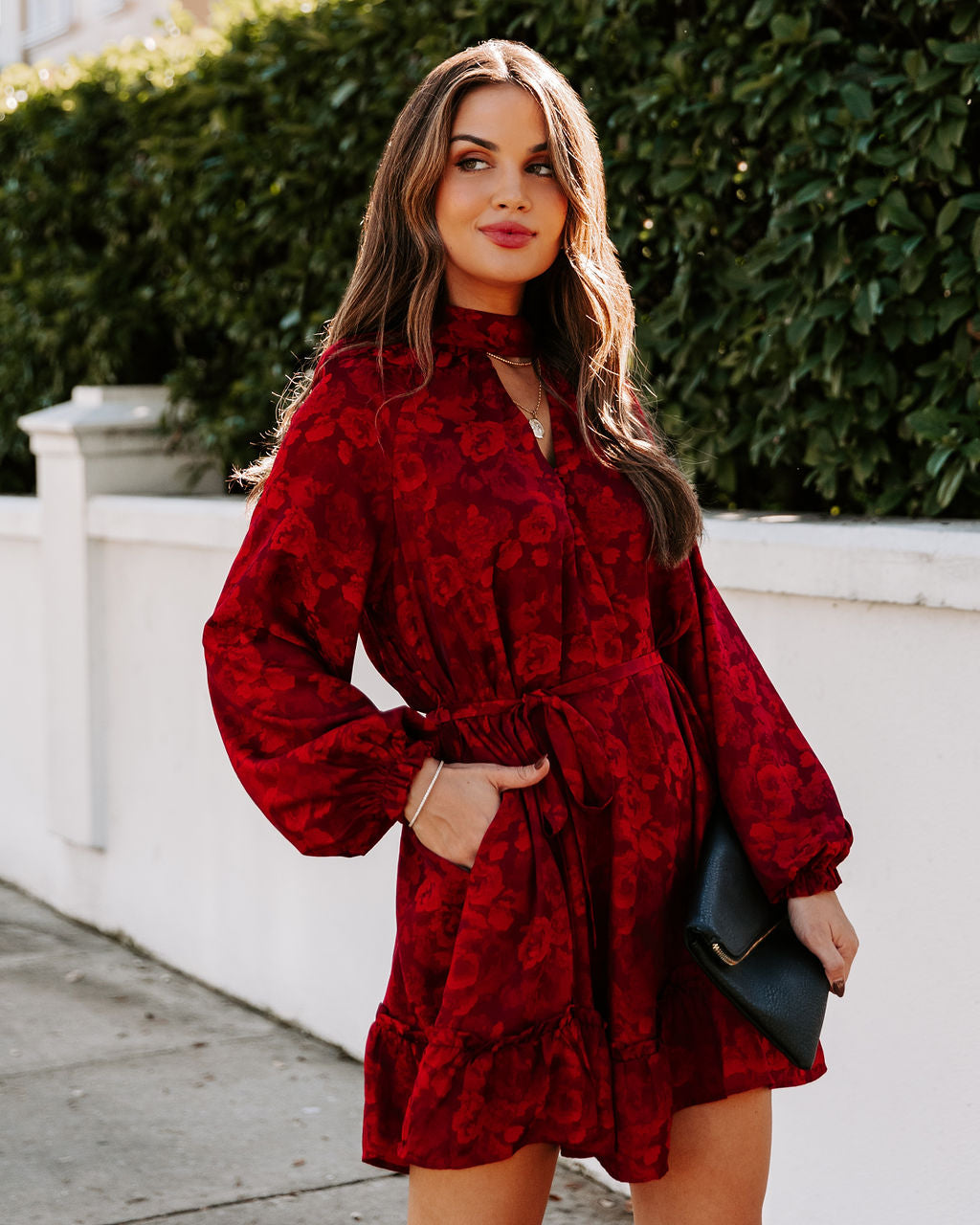 Mazy Pocketed Floral Keyhole Dress Wine