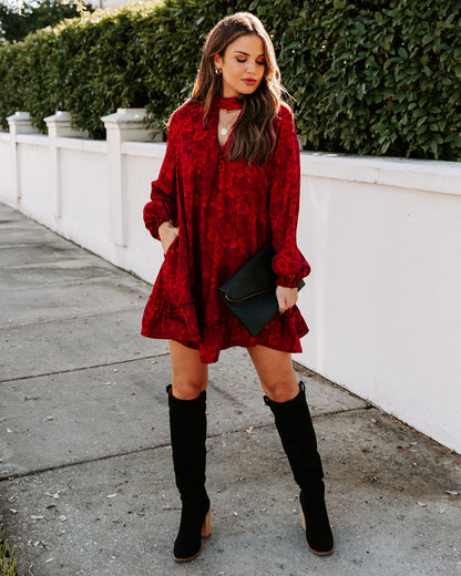 Mazy Pocketed Floral Keyhole Dress Wine