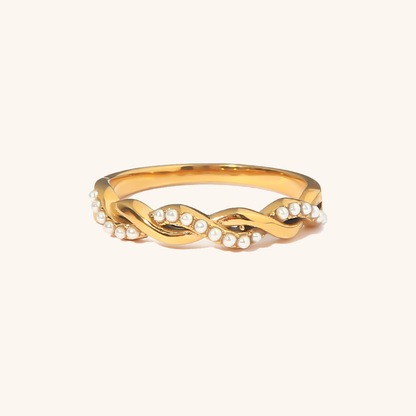 Elara Freshwater Pearl Ring