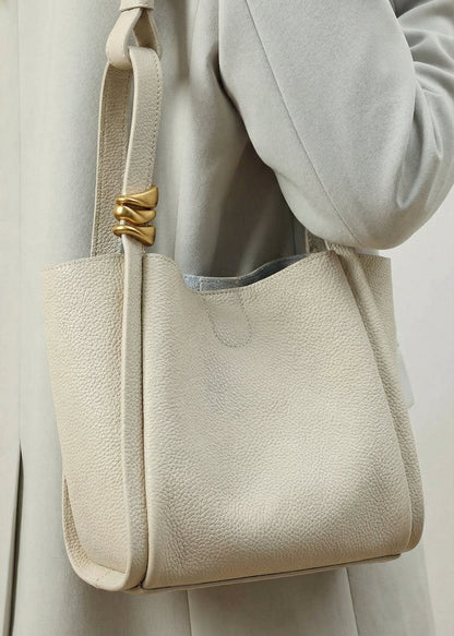 Modern-Bucket Tote