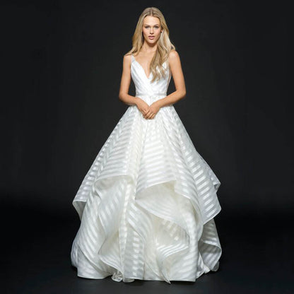 Backless Lace Mid Waist Small Tail Beautiful Light Luxury White Fresh Simple Wedding Dress Dress