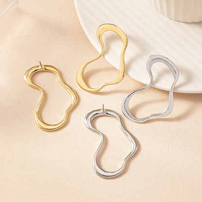 Mira – Abstract Wave Open Hoop Earrings