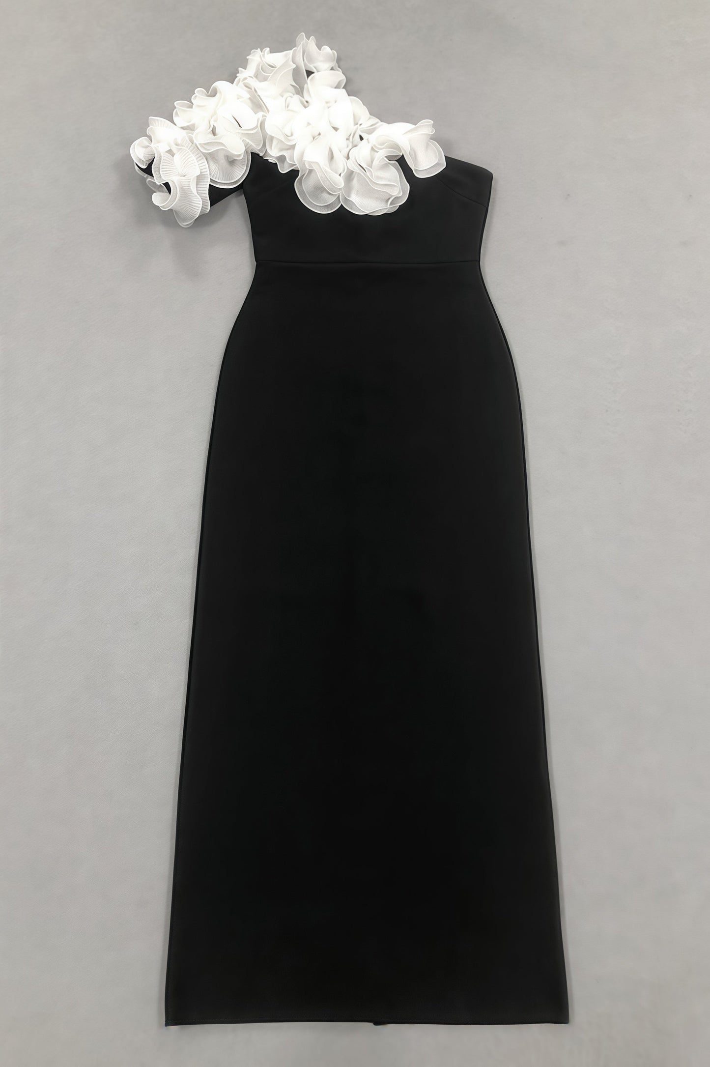 Zephyr Black 3D Floral Midi Dress