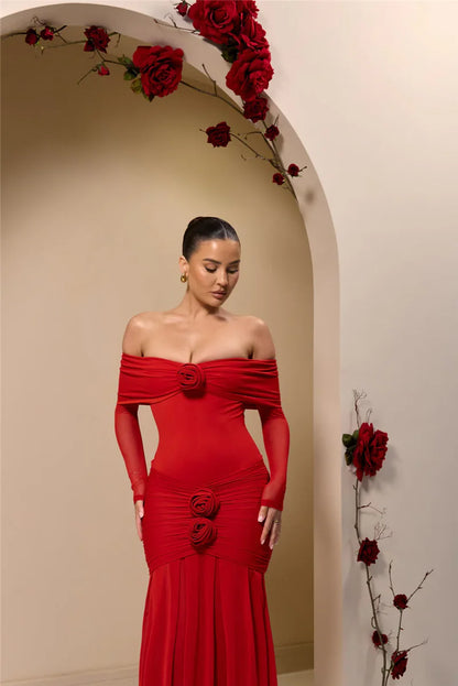 Off - shoulder Strapless Rose Long Sleeve Dress