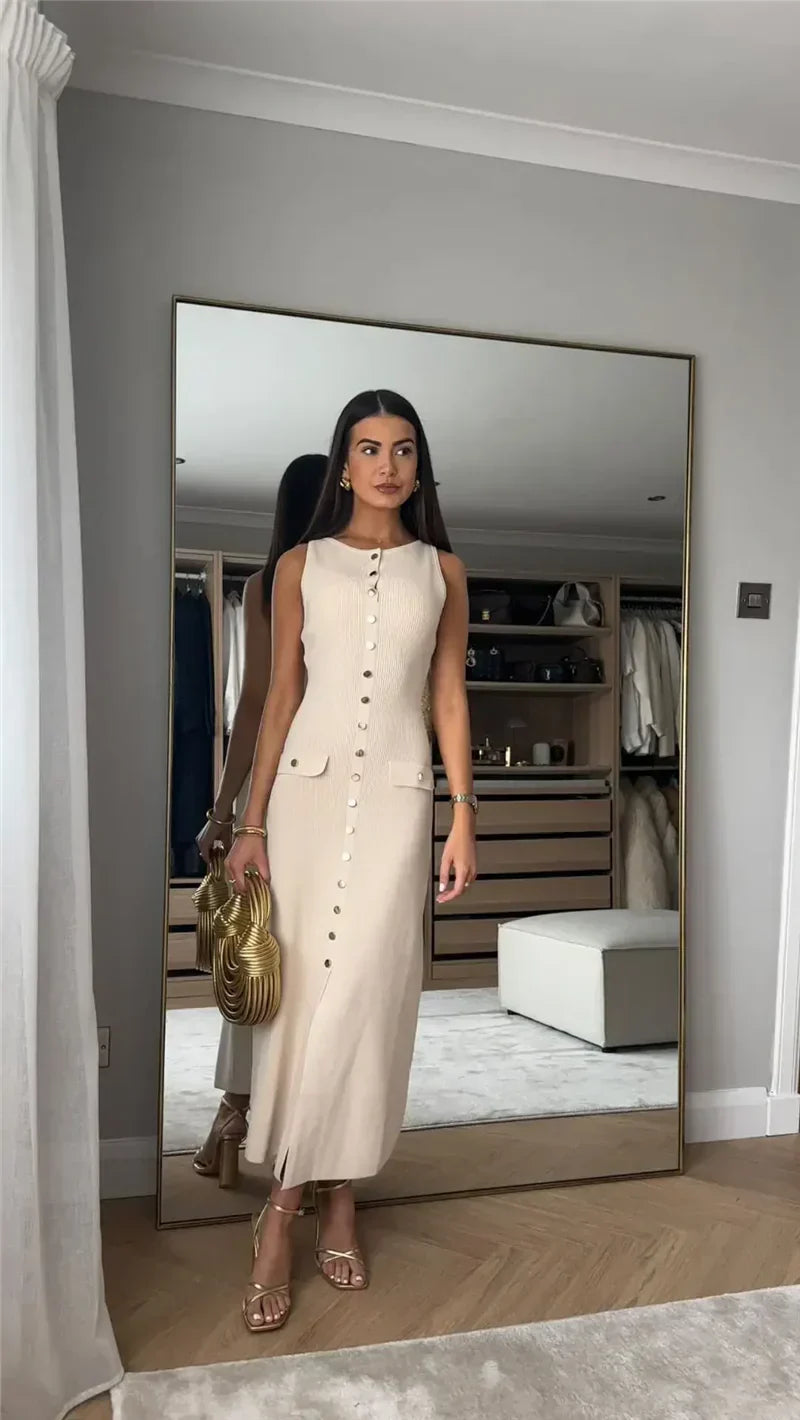 Knit Maxi Dress with Pockets Button - Front