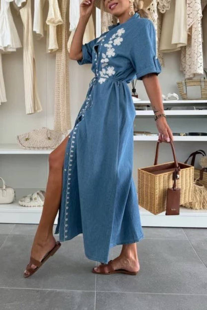 V-neck single-breasted short-sleeved dress