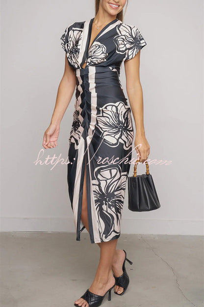 Bella Contrast Color Unique Print Dolman Sleeve Ruched Slit Midi Dress