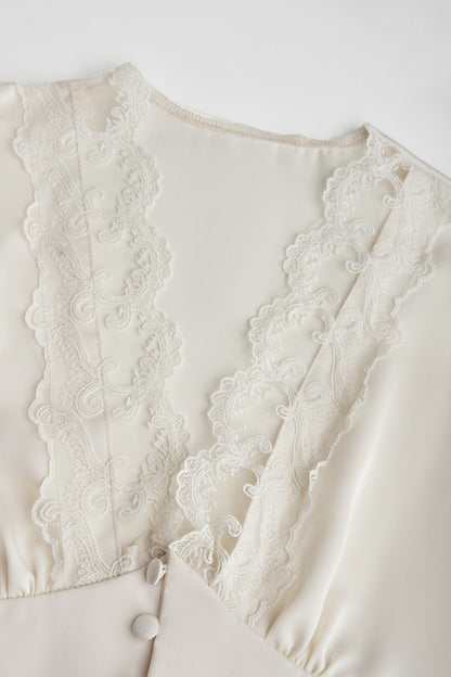 Ivory Satin Scallop Lace Puff Sleeve Crop Top