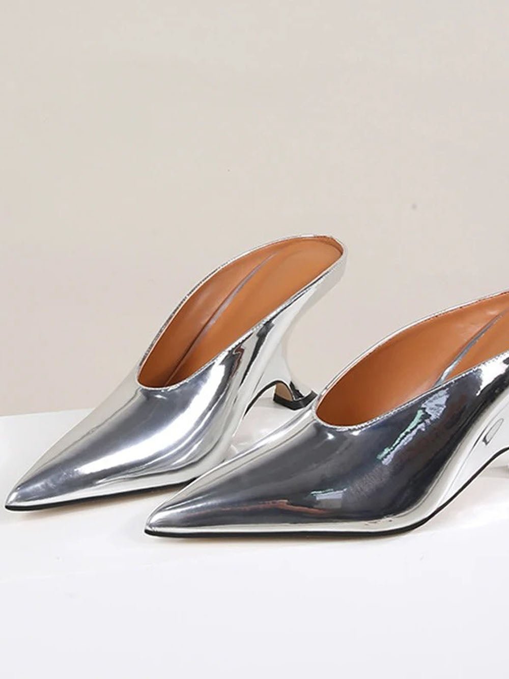Jasmine Toe Heel Slipper