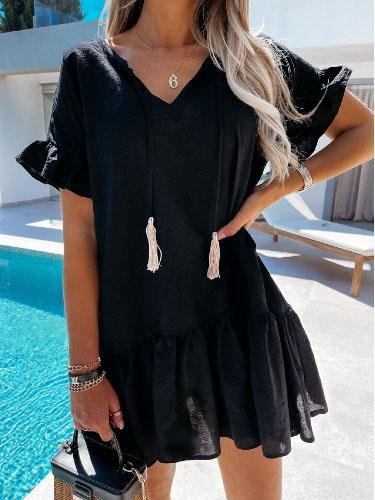 V neck Short sleeved Solid Color Short Dress