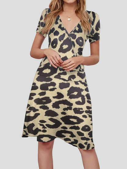 V neck Short sleeved Sun Flower Print Dress