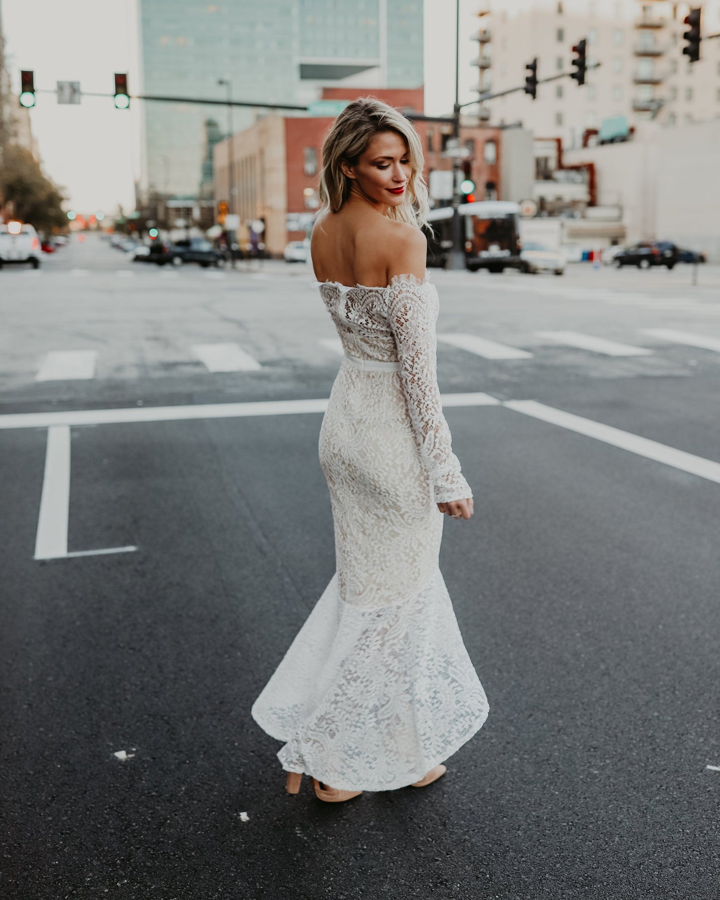 Elegance Lace Trumpet Dress White