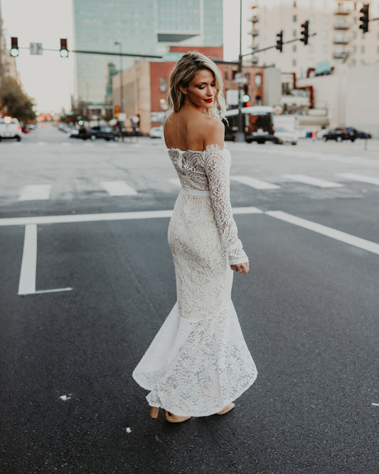 Elegance Lace Trumpet Dress White