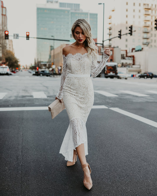 Elegance Lace Trumpet Dress White